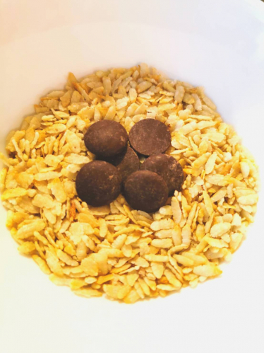 GABA riceflakes with 70% dark chocolate with genuine cacao butter